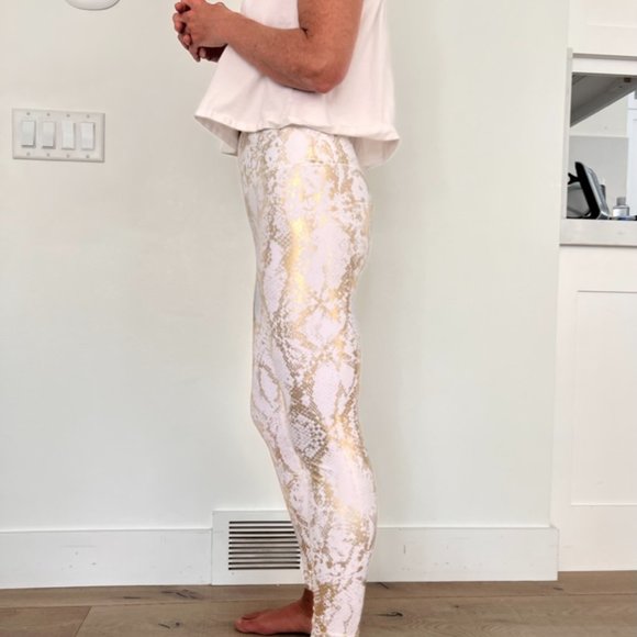 CARBON 38 White and Gold Python Workout set, size SM - Picture 4 of 8